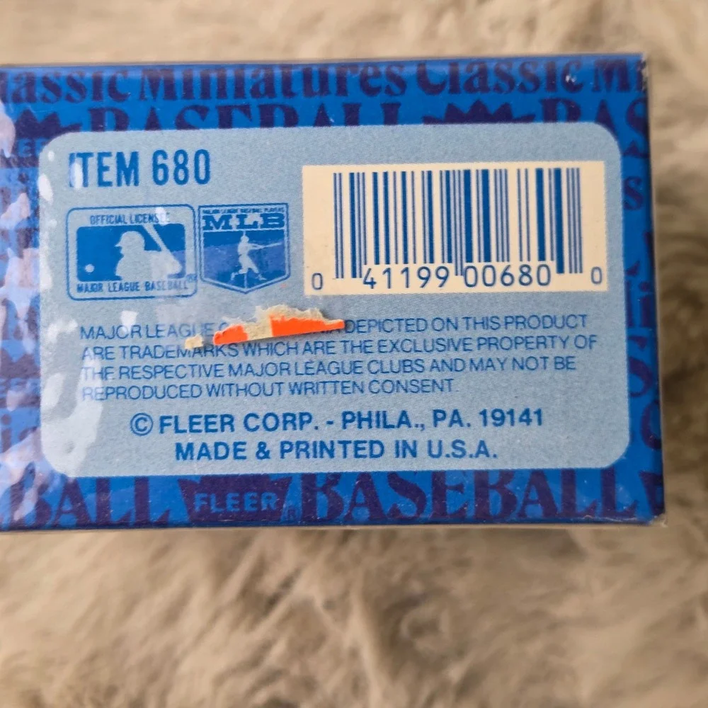 1987 Fleer Baseball Classic Miniatures Complete Set 120 Cards 18 Stickers Sealed